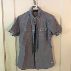 Men’s Short Sleeve Buckle Shirt